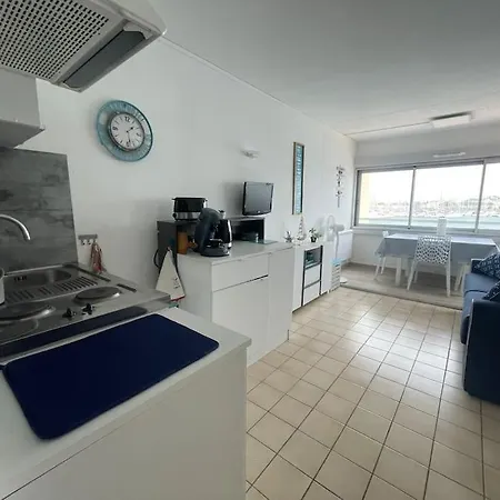 Cap D Studio , Wifi , Parking Prive , Vue Port *