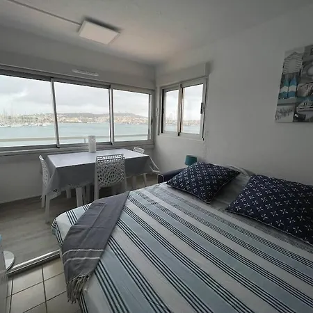 Cap D Studio , Wifi , Parking Prive , Vue Port アパート